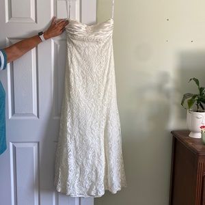 Wedding Dress by Niki Lavas